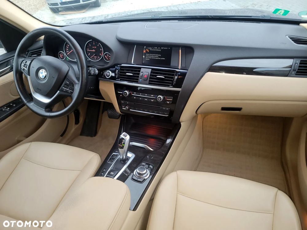BMW X3 xDrive20d xLine - 11