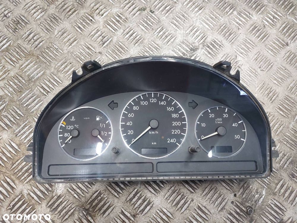 LICZNIK ZEGARY MERCEDES-BENZ W163 ML 400 CDI 4.0 CDI 1635407111 - 1