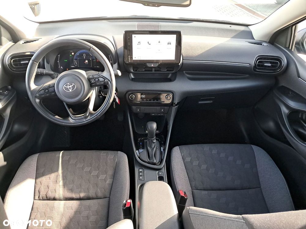 Toyota Yaris Hybrid 1.5 Style - 12