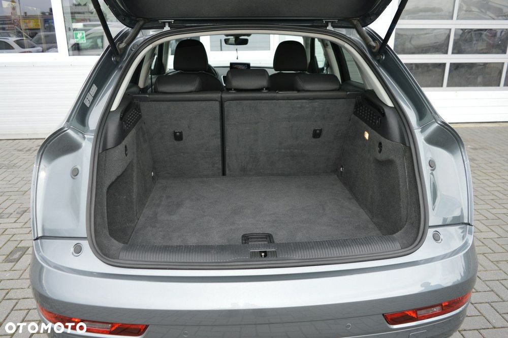 Audi Q3 2.0 TDI S tronic - 38