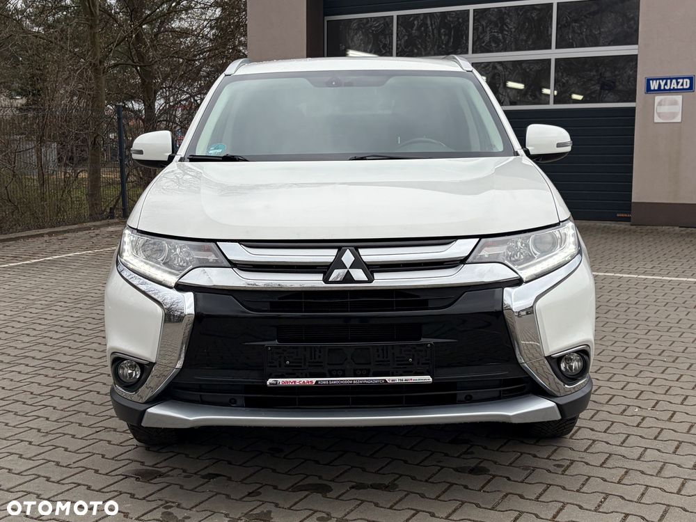 Mitsubishi Outlander 2.0 2WD Invite - 26