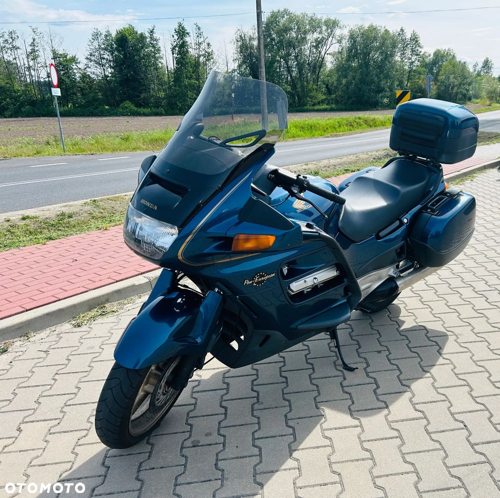 Honda ST - 2