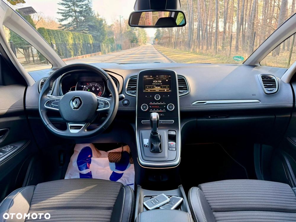 Renault Grand Scenic TCe 140 GPF EDC INTENS - 16