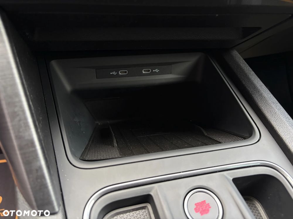 Cupra Formentor 1.5 TSI DSG - 31