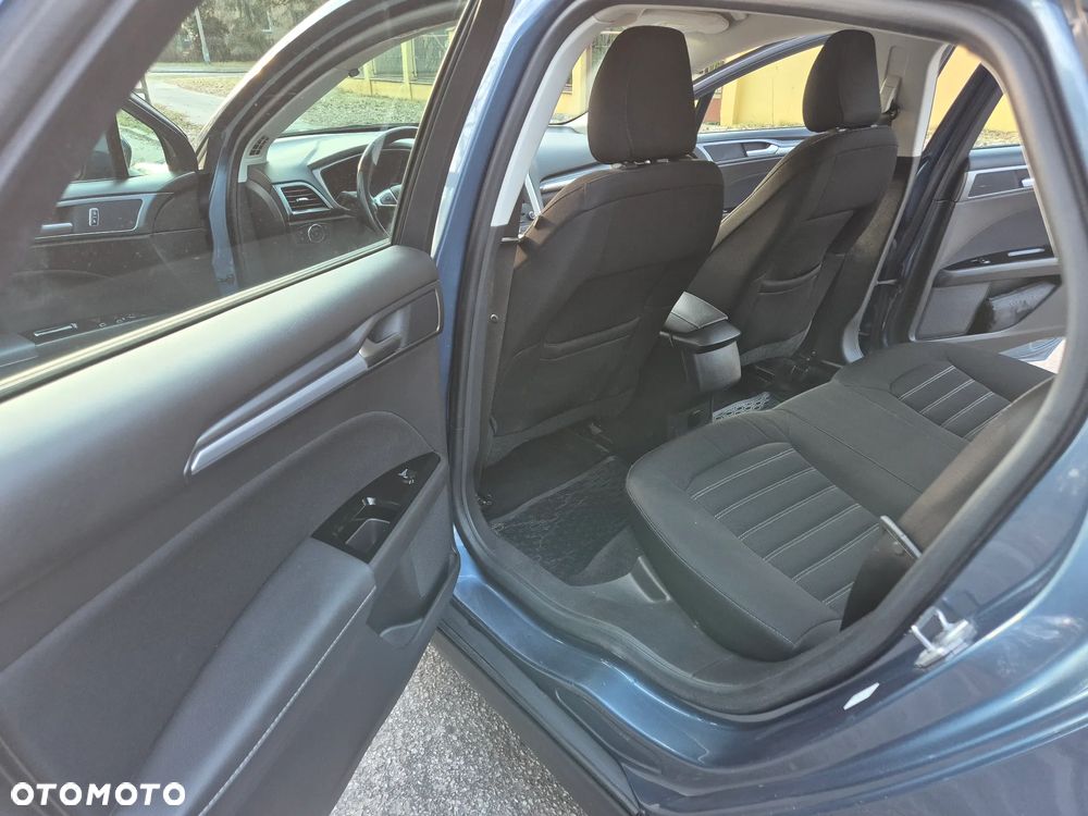 Ford Mondeo 2.0 TDCi Ambiente - 17