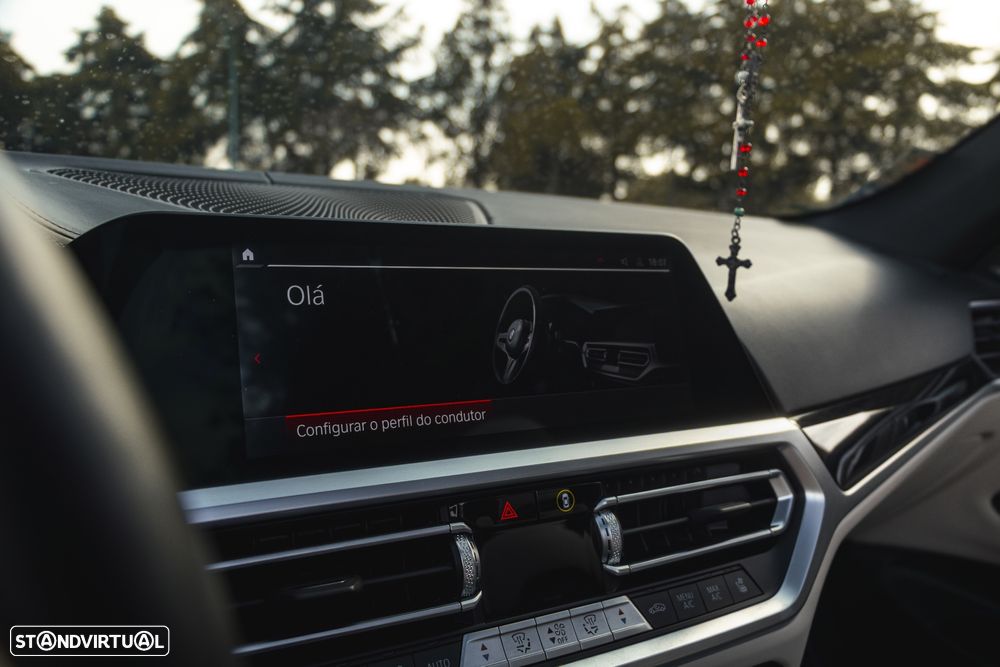 BMW M4 Competition M xDrive - 26