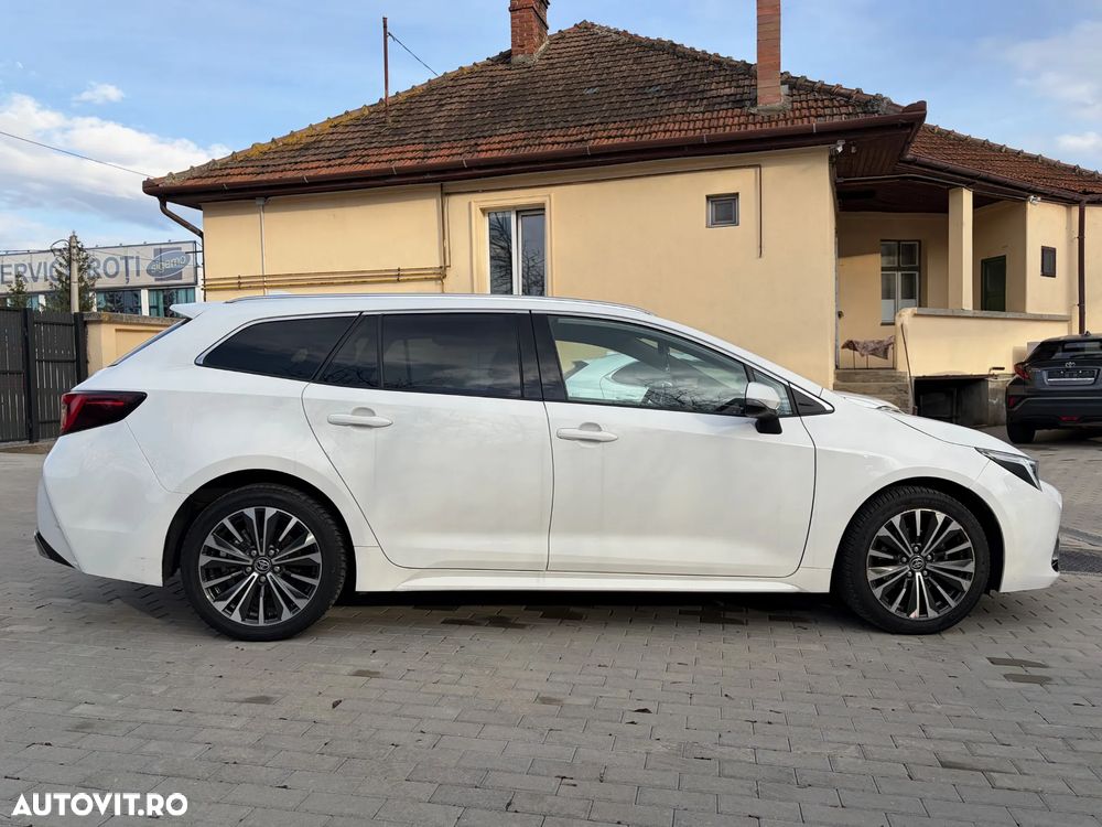 Toyota Corolla 1.8 Hybrid Touring Sports Business Edition - 17