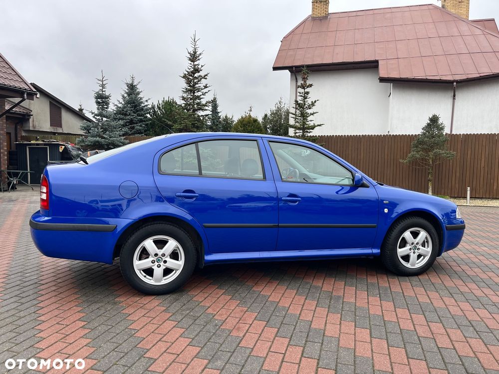 Skoda Octavia 1.6 Automatik Ambiente - 4