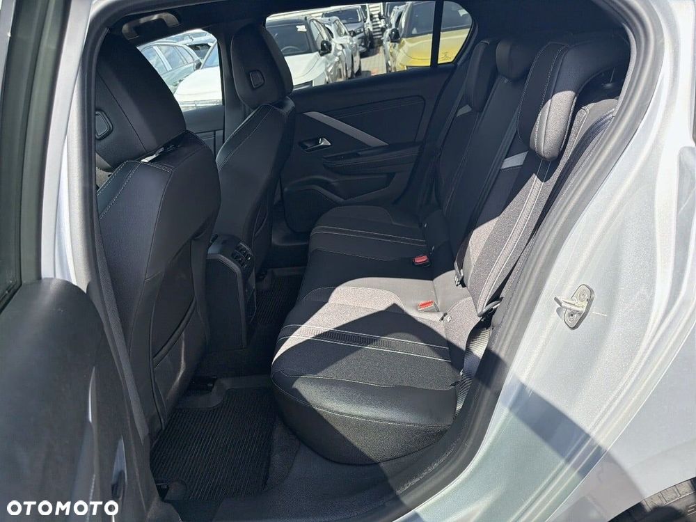 Opel Astra - 11
