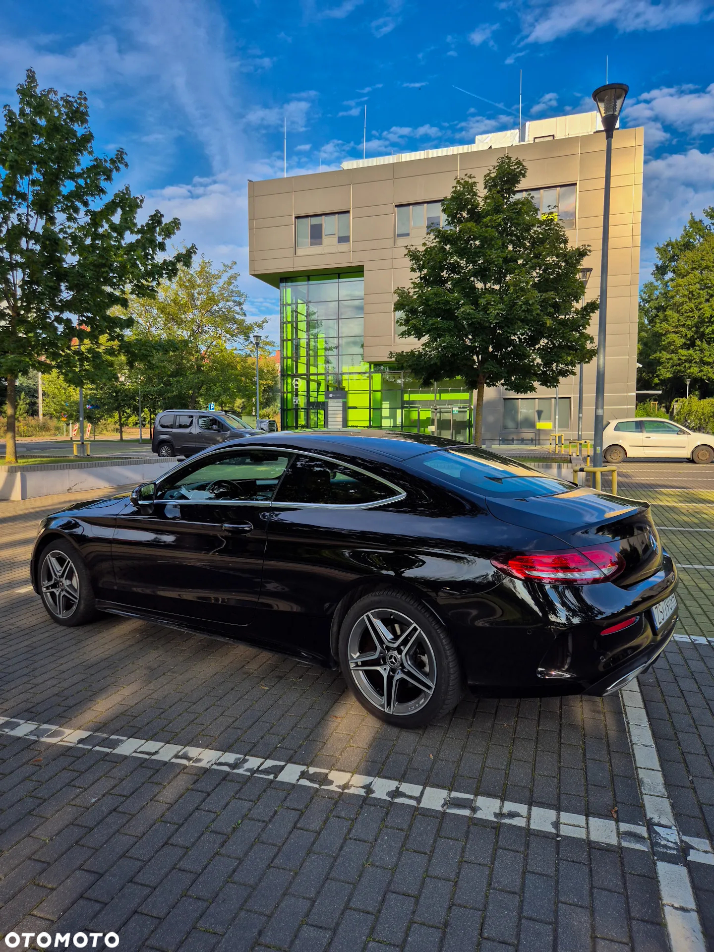 Mercedes-Benz Klasa C 180 Coupe 9G-TRONIC AMG Line - 6