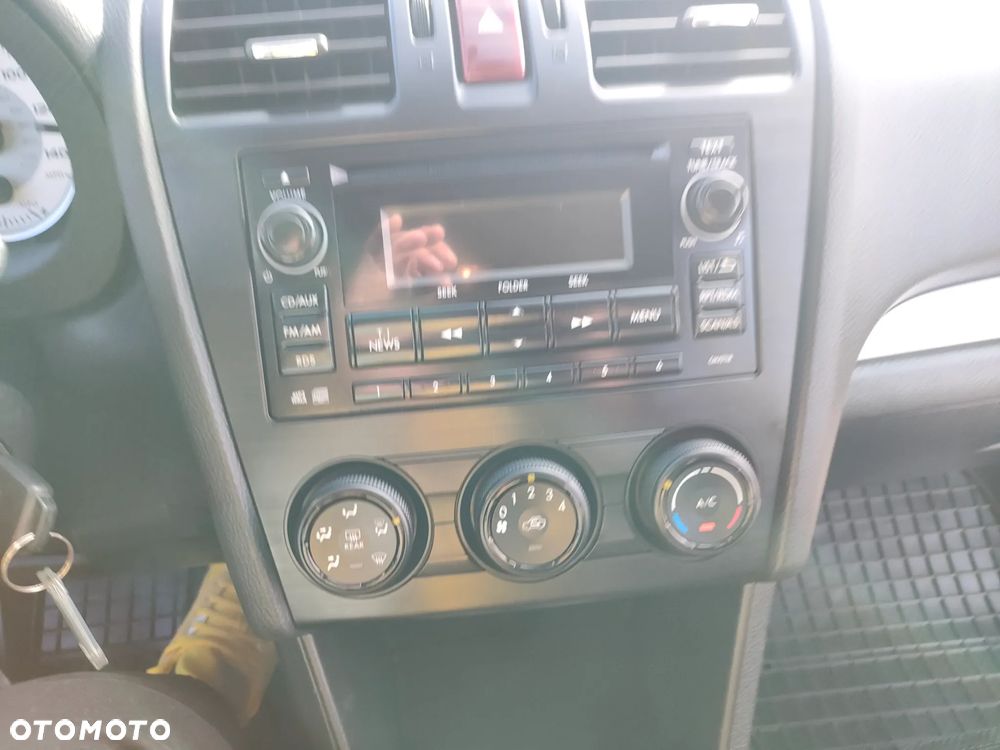 Subaru XV 2.0i Comfort (EyeSight) Lineartronic - 24