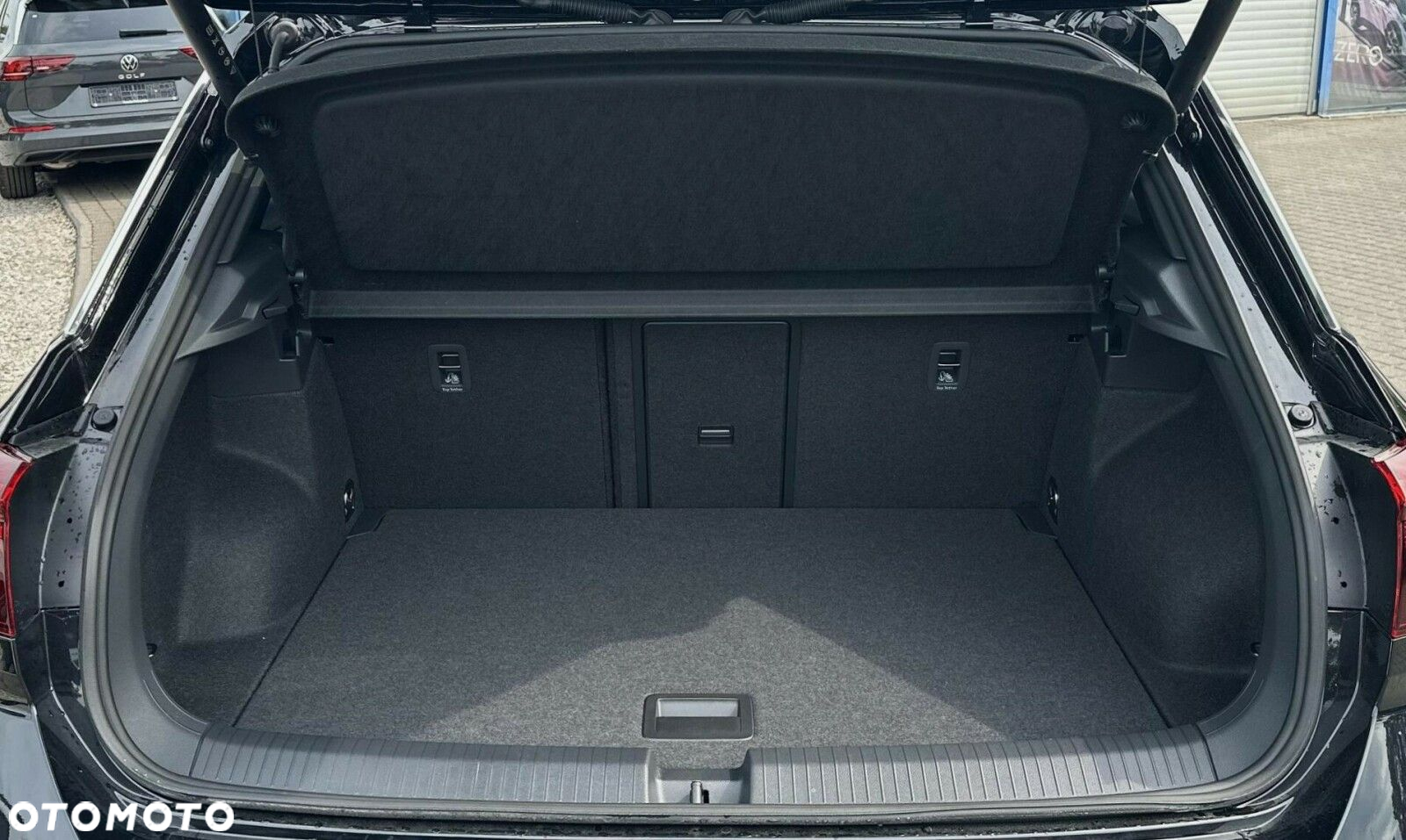 Volkswagen T-Roc 1.5 TSI R-Line Plus DSG - 24