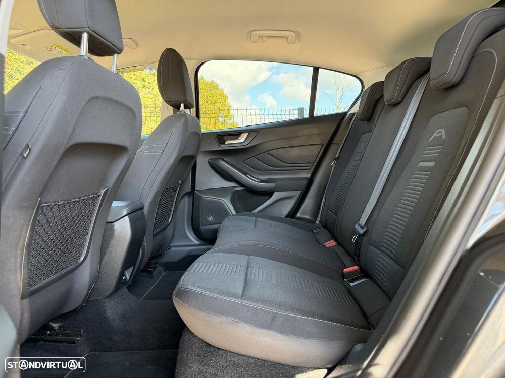 Ford Focus 1.5 TDCi EcoBlue Active X - 7