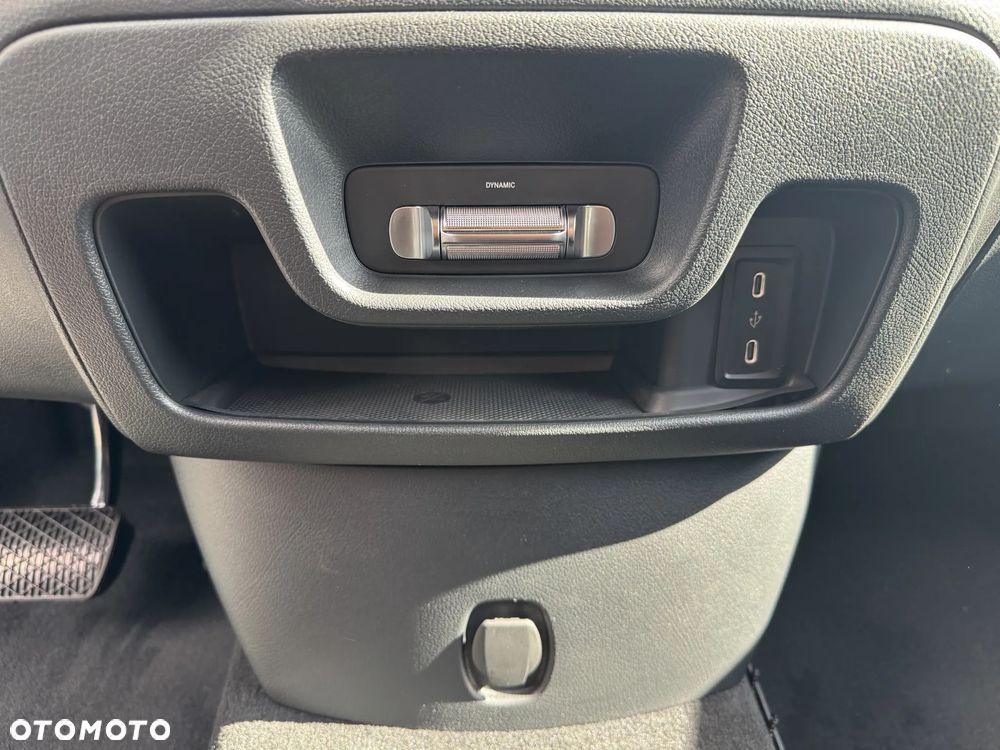 Mercedes-Benz Vito - 15