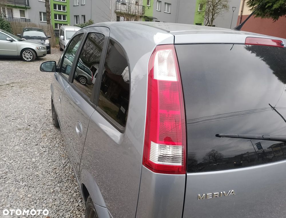 Opel Meriva 1.6 16V Easytronic Cosmo - 6