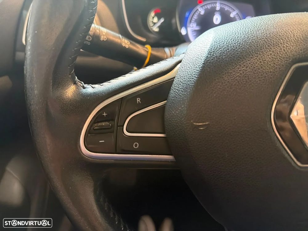 Renault Mégane Sport Tourer 1.5 Blue dCi Limited - 18