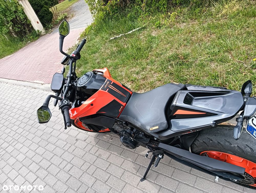 KTM Duke - 5