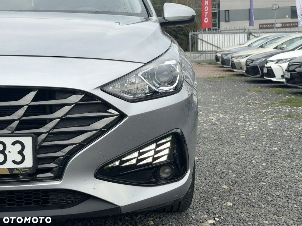 Hyundai i30 1.0 T-GDI Classic + - 5