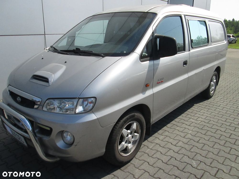 Hyundai H-1 - 10