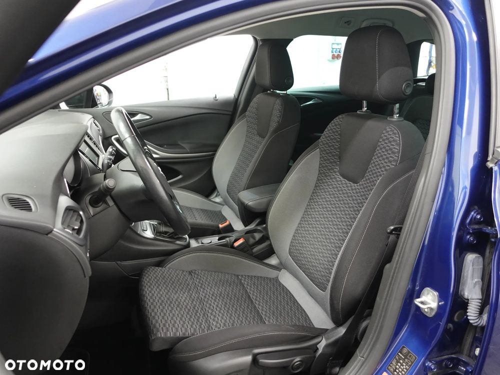 Opel Astra 1.2 Turbo Edition - 20