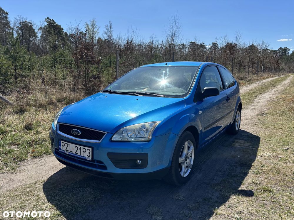 Ford Focus 1.6 Ti-VCT Style - 1