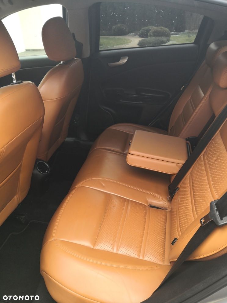 Alfa Romeo Giulietta 1.6 JTDM Progression - 17