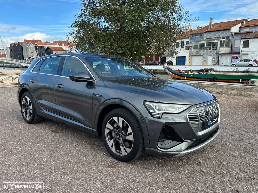 Audi e-tron - 52