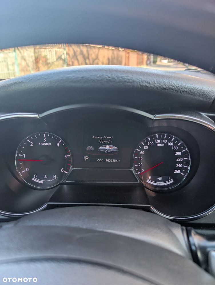 Kia Optima 1.7 CRDi M - 12