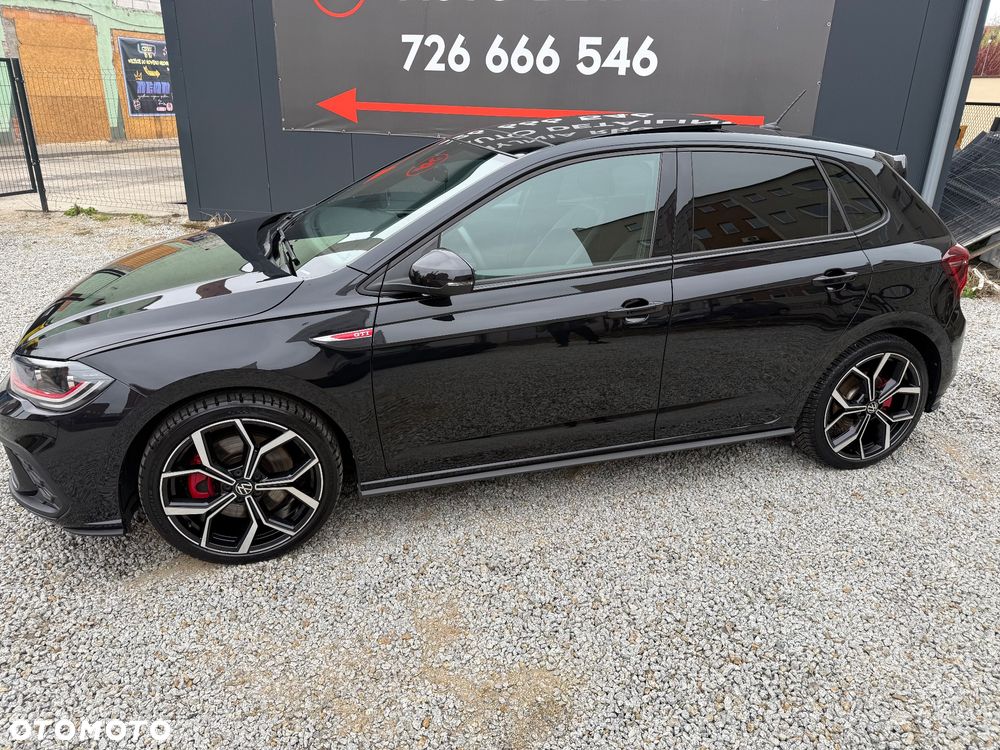 Volkswagen Polo 2.0 TSI DSG GTI - 17