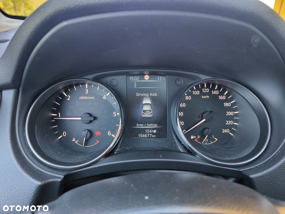 Nissan Qashqai 1.5 dCi N-Connecta - 12