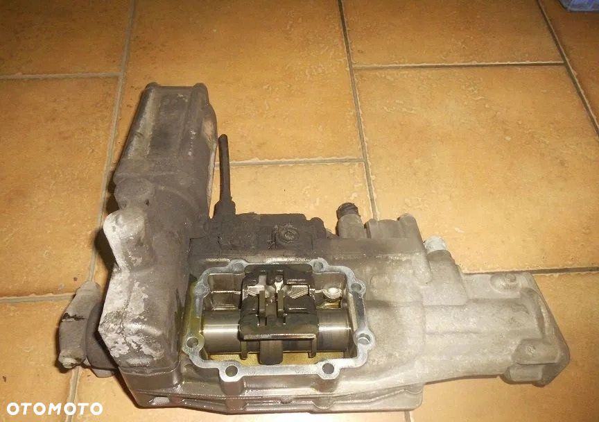 WYBIERAK SKRZYNI BIEGÓW DAF XF 105 85 CF 16 BIEGÓW MANUAL - 1