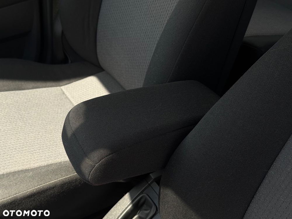 Opel Meriva 1.6 16V Cosmo - 14