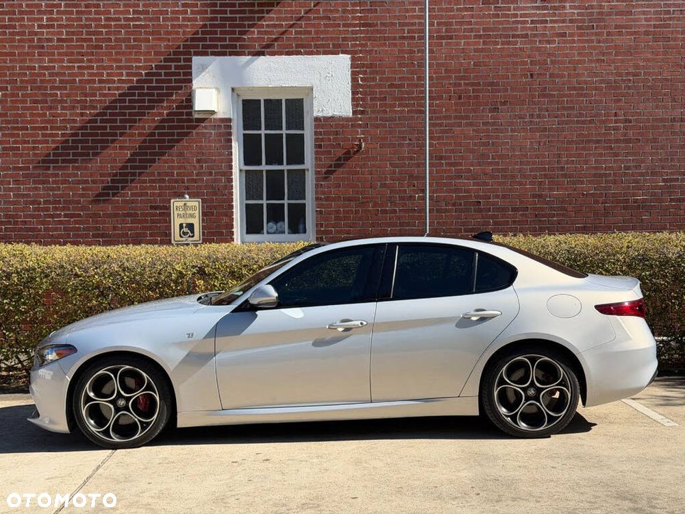 Alfa Romeo Giulia - 3