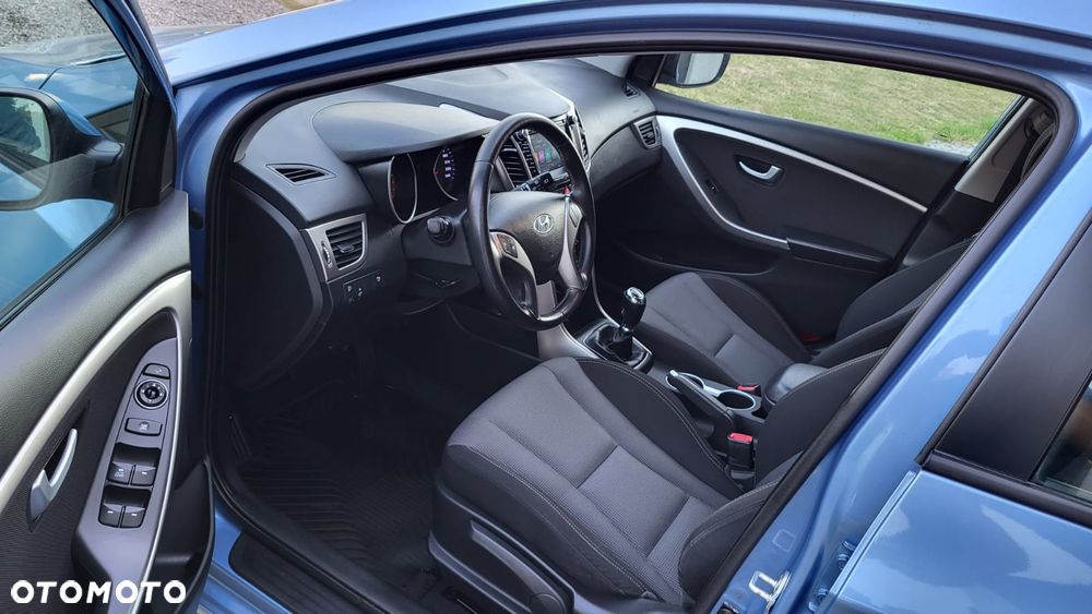 Hyundai i30 1.4 Premium - 27