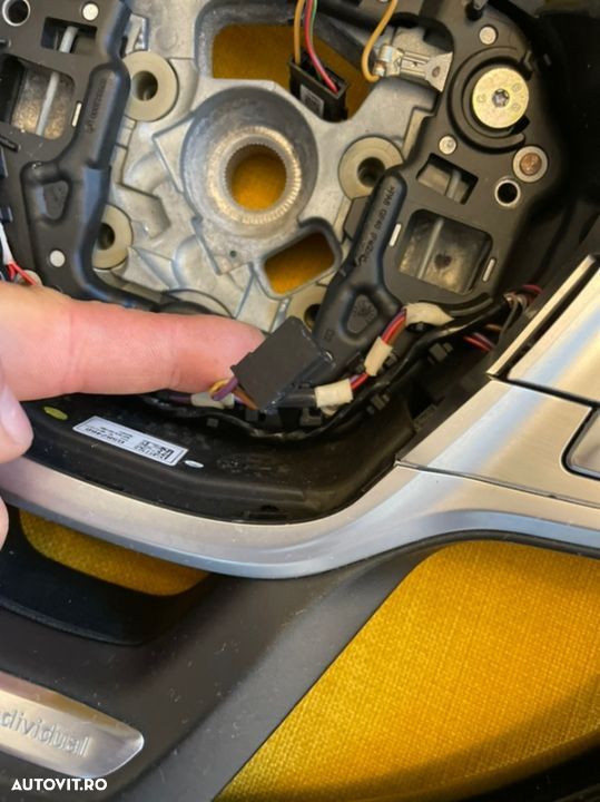 Volan individual bmw seria 7 G11 G12 730d 730xd 740xd 750i M  piele cu inserție de lemn mahon Piano black  dețin si airbagul la alt pret - 7