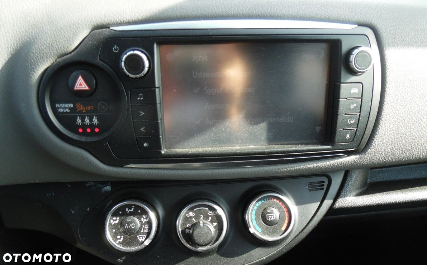 Toyota Yaris - 14