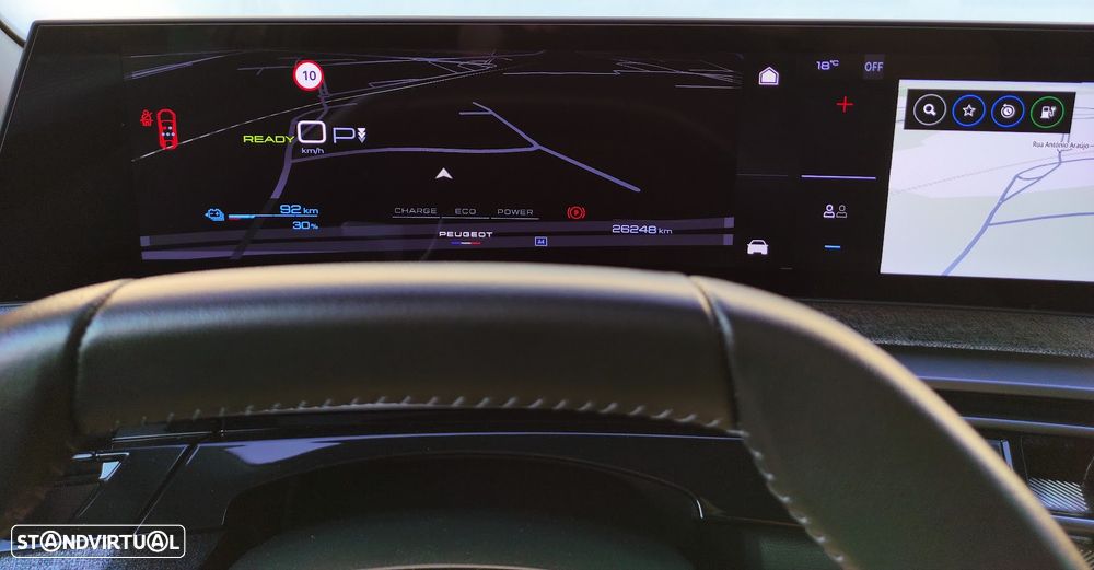 Peugeot E-3008 Allure - 41