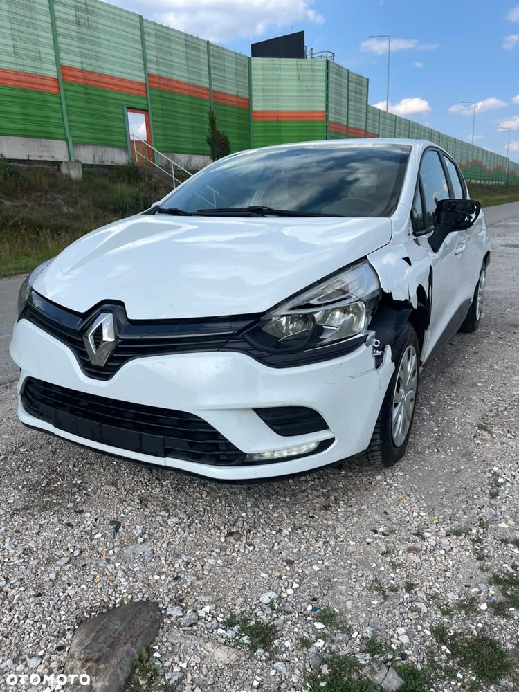Renault Clio - 2