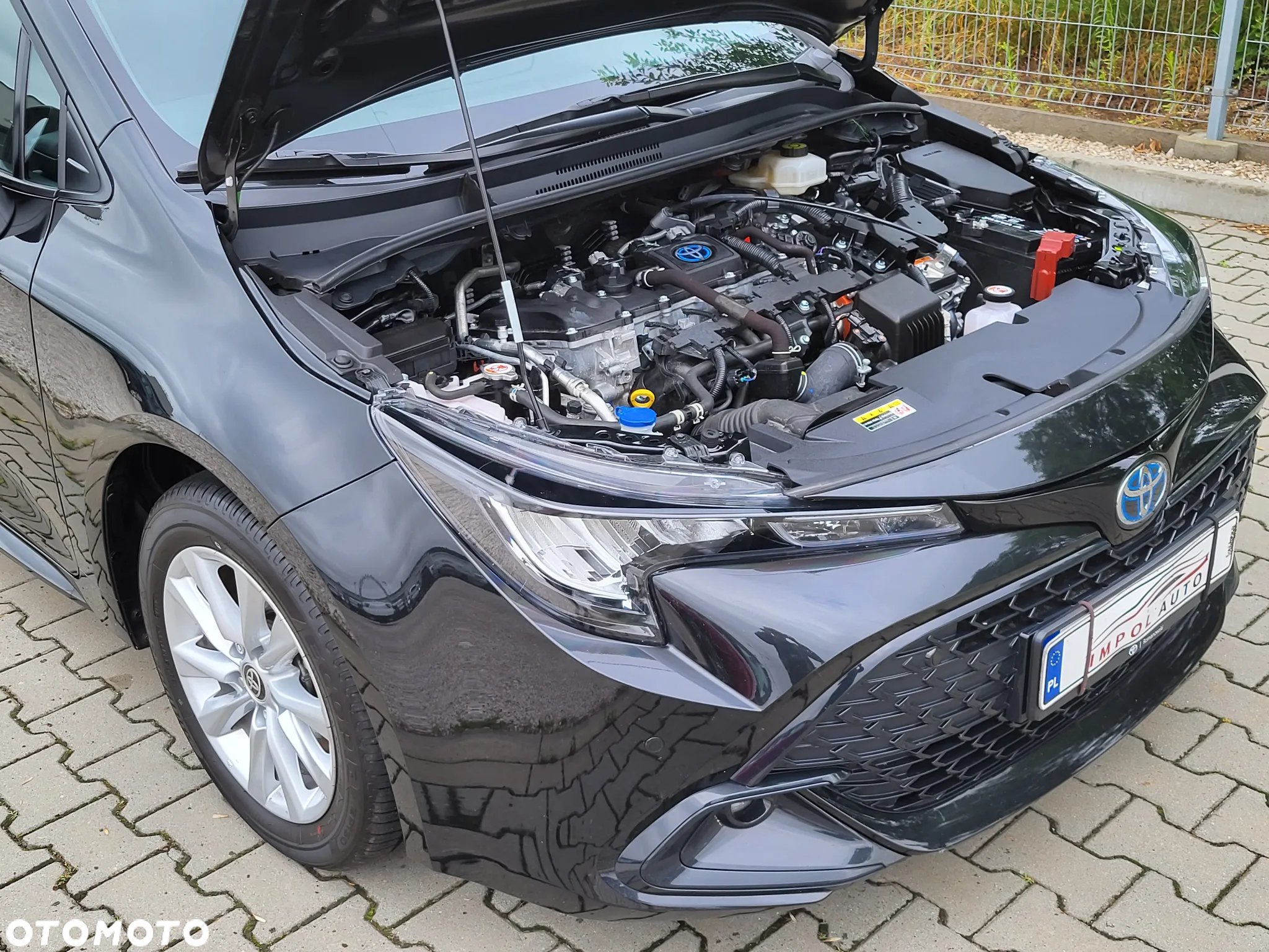 Toyota Corolla 1.8 Hybrid Comfort - 33