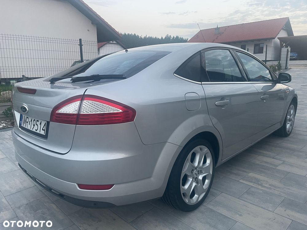 Ford Mondeo 2.0 Titanium X - 4