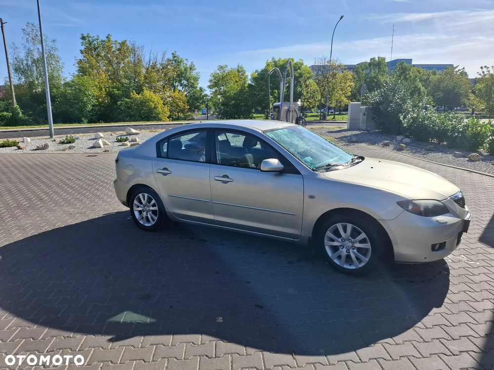 Mazda 3 1.6 Active - 4