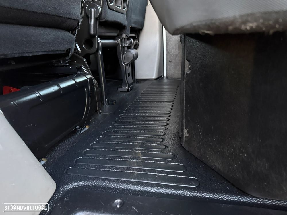 Renault Master 2.3 Dci SS C.Dupla 135 cv 7 Lug AC - 21
