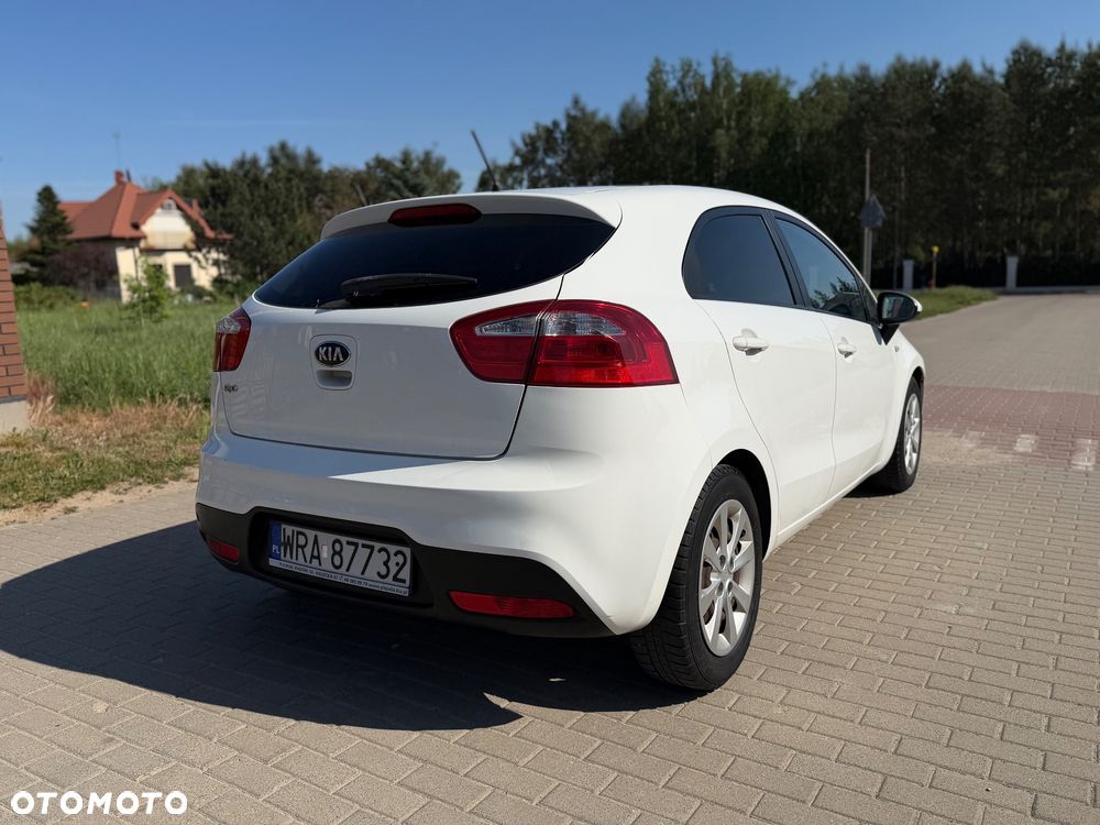 Kia Rio 1.2 Business Line - 17