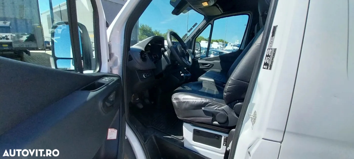 Mercedes-Benz Sprinter 317 KA Furgon - 12