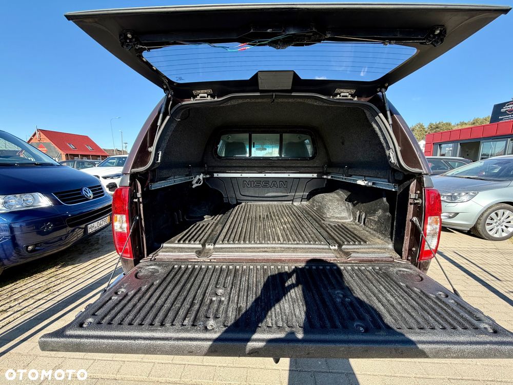 Nissan Navara 2.5 D Platinum - 11