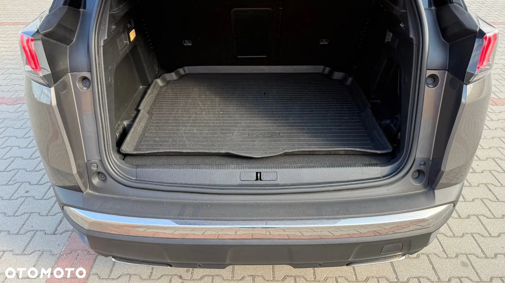 Peugeot 3008 1.2 PureTech GT Pack S&S EAT8 - 12