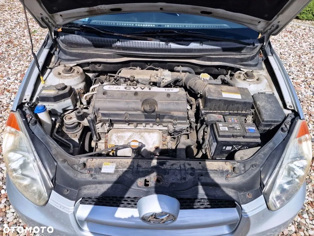 Hyundai Accent 1.6 Style A/C - 17