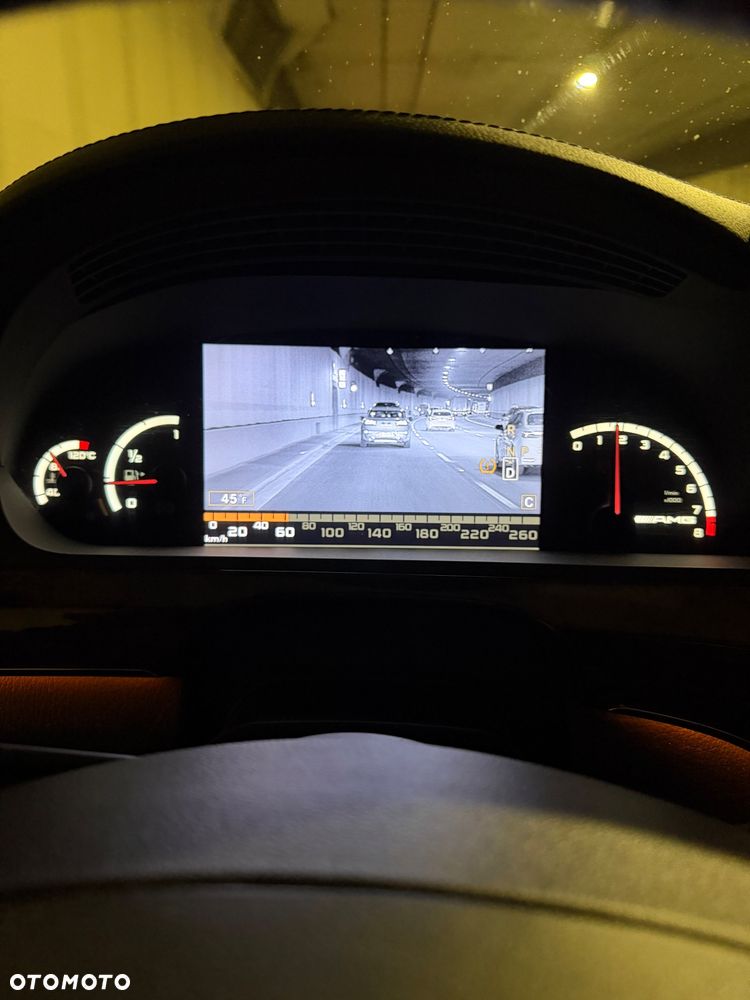 Mercedes-Benz Klasa S 63 AMG L 7G-TRONIC - 38