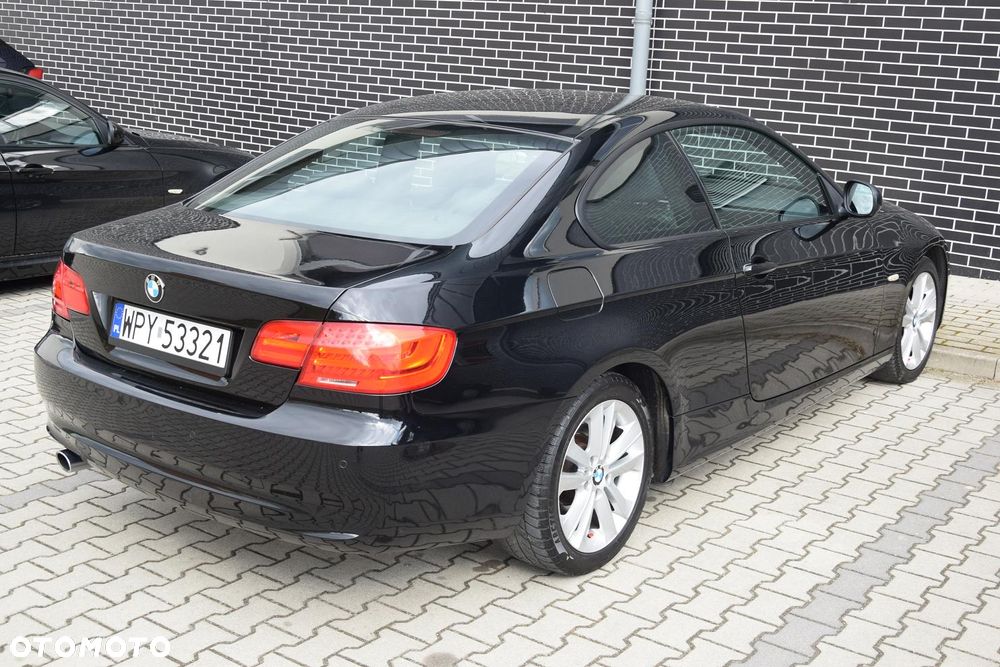 BMW Seria 3 320d M Sport Edition - 19