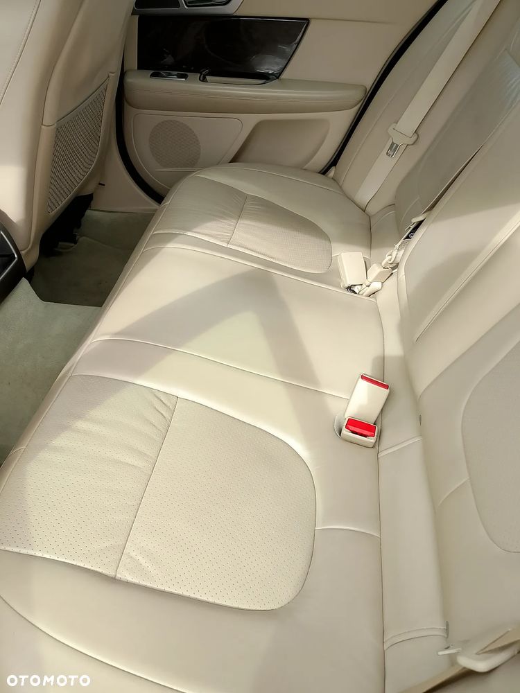 Jaguar XF 3.0 V6 S Premium Luxury - 17